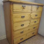 711 8207 CHEST OF DRAWERS